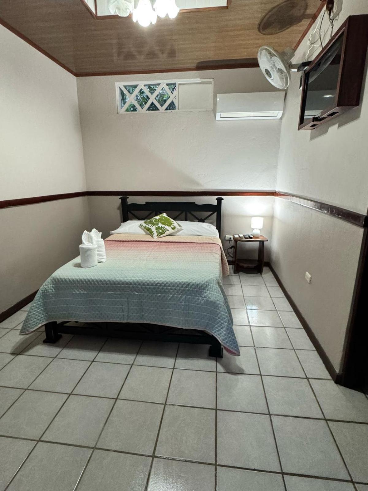 Cabinas Ole Caribe Puerto Viejo de Talamanca Εξωτερικό φωτογραφία